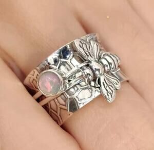 Wide Band Bumblebee Ring Size 9 Silver Tone Faux Opal New & Unworn
